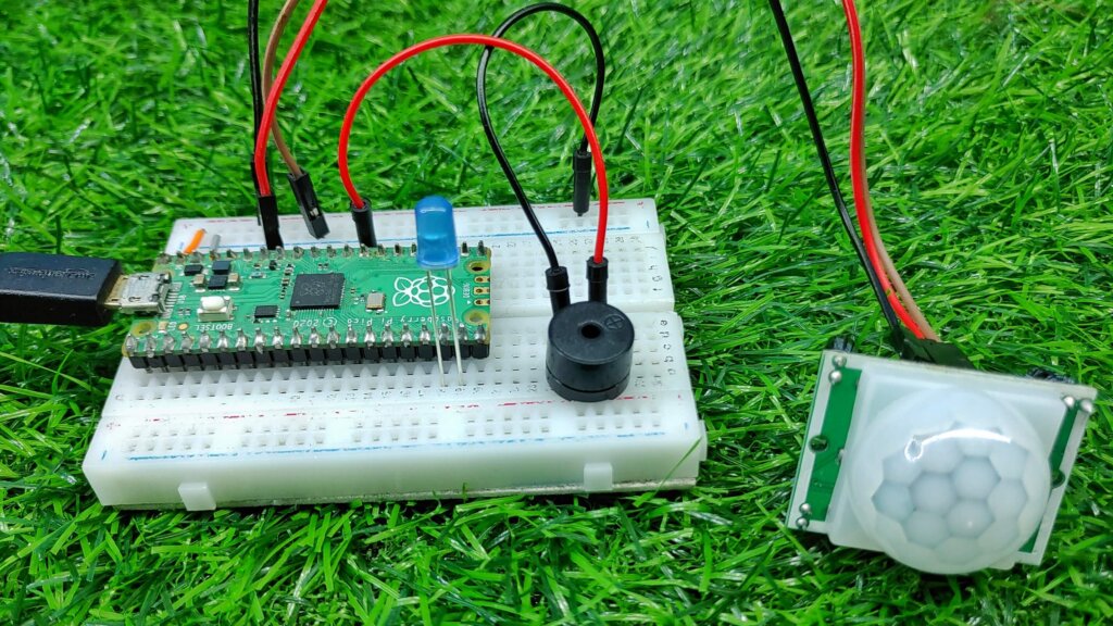 Interfacing PIR Motion Sensor with Raspberry Pi Pico
